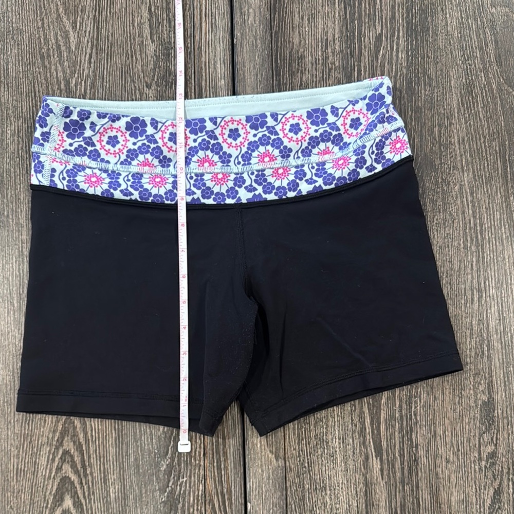 Lululemon Athletica Black Bike Shorts with Stretchy Fit
